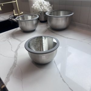 Миска зі скляною кришкою 1,5 л